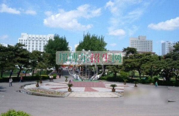 沈陽藥科大學