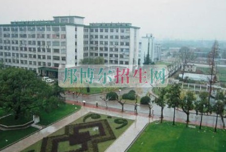 南京大學(xué)醫(yī)學(xué)院