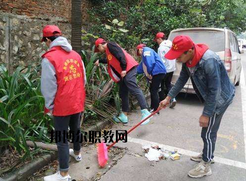 蓮花職業(yè)技術(shù)學(xué)校怎么樣、好不好