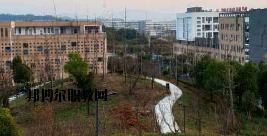 舟山建設(shè)技術(shù)學(xué)校怎么樣，好不好