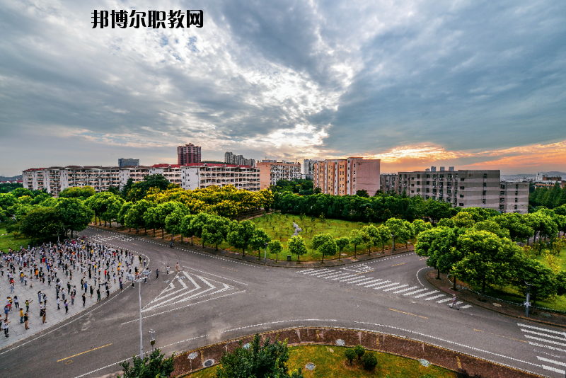 江蘇建筑職業(yè)技術(shù)學(xué)院怎么樣、好不好