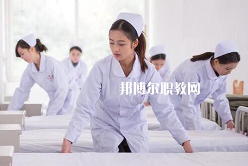 重慶2021年讀衛(wèi)校學什么技術(shù)好