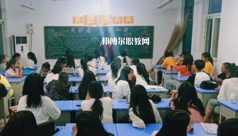 南召縣中等職業(yè)學校2021年有哪些專業(yè)