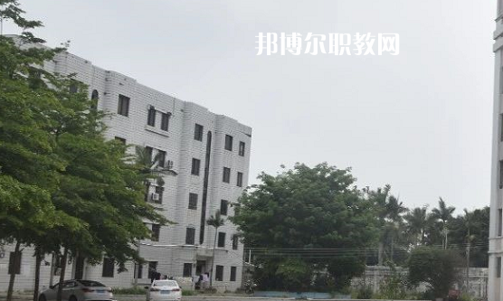 吳川職業(yè)高級中學(xué)怎么樣、好不好