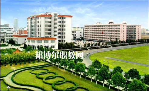 四川2021年讀中專學校有什么要求