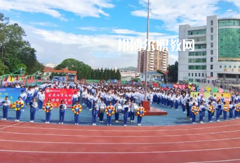 福建2023年女生讀什么中專學(xué)校好